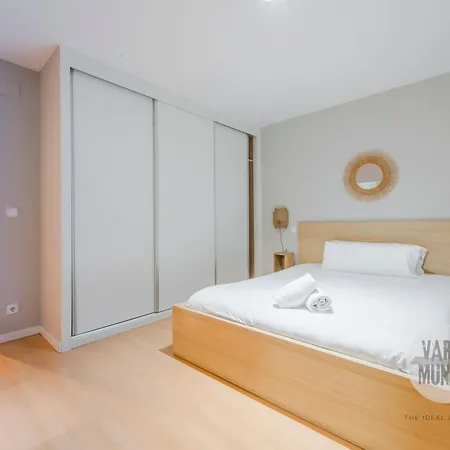 Leon Urban Suites Madrid Exterior photo