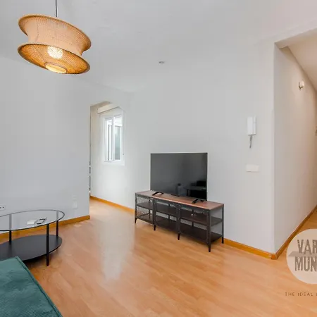 Leon Urban Suites Madrid Exterior photo