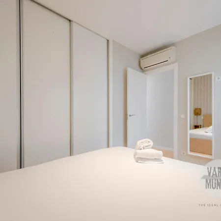 Leon Urban Suites Madrid Exterior photo